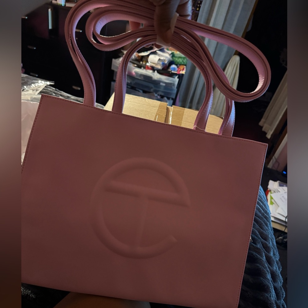 Bubblegum pink Medium Telfar bag brand new